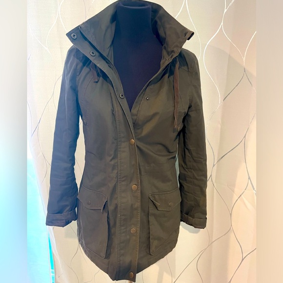 Love Tree 🌳 utility jacket with draw string flannel hood - Picture 1 of 9